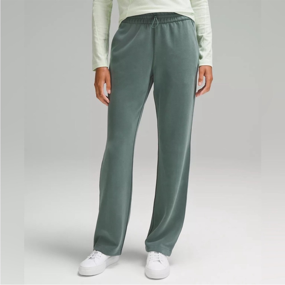 Lululemon Athletica Softstreme High-Rise Pant